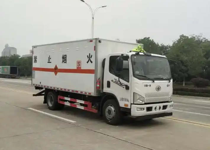 疏勒爆破器材运输车可以上高速吗？